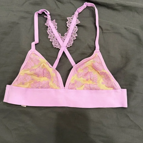 PINK Victoria's Secret Lace Triangle Bralette in Pink and Gold - Picture 1 of 8